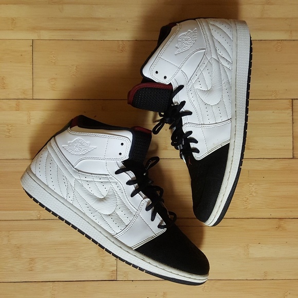 Nike Other - Nike Air Jordan  1 Retro 99 men's sneakers